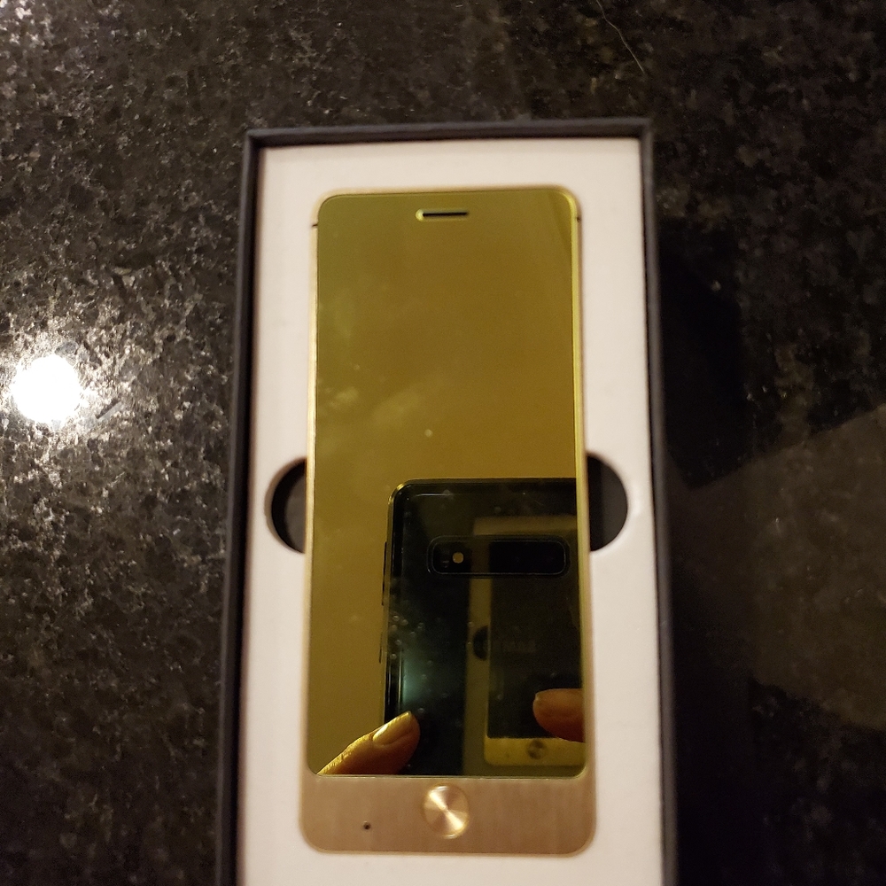New style slim gold phone